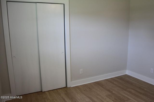 91 N Elmhurst Street, Clarkton, NC 28433