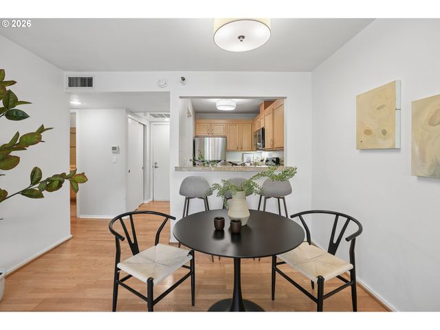 1500 Sw PARK Ave 226, Portland, OR 97201