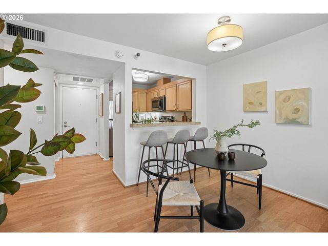 1500 Sw PARK Ave 226, Portland, OR 97201