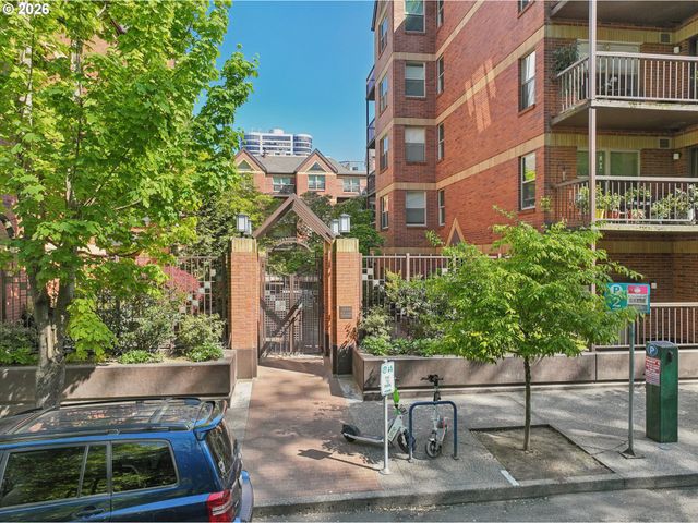 1500 Sw PARK Ave 226, Portland, OR 97201