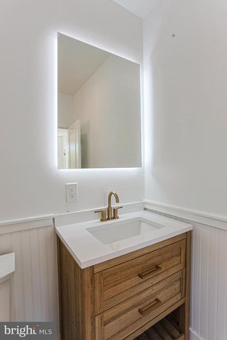 7415 SPRAGUE ST, Philadelphia, PA 19119