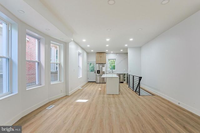 7415 SPRAGUE ST, Philadelphia, PA 19119