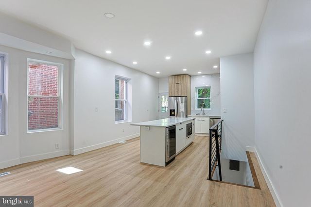 7415 SPRAGUE ST, Philadelphia, PA 19119