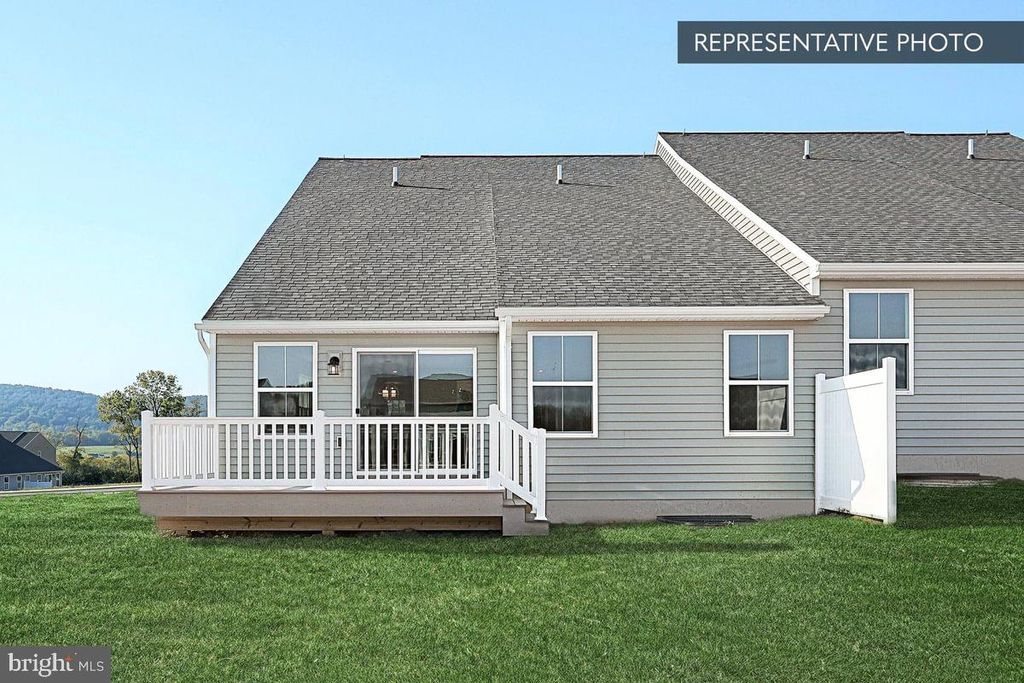 111 WESTON CIR #LOT 87, Duncannon, PA 17020