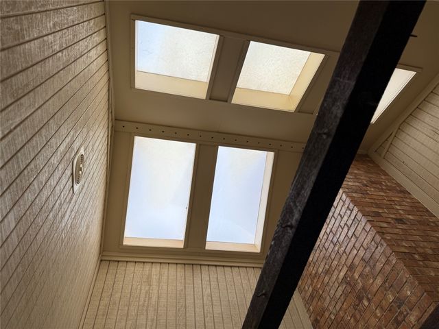 703 E Murco Drive, Mineral Wells, TX 76067