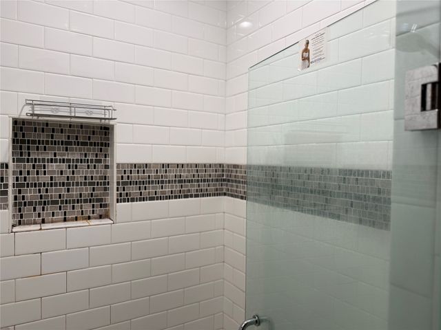 703 E Murco Drive, Mineral Wells, TX 76067