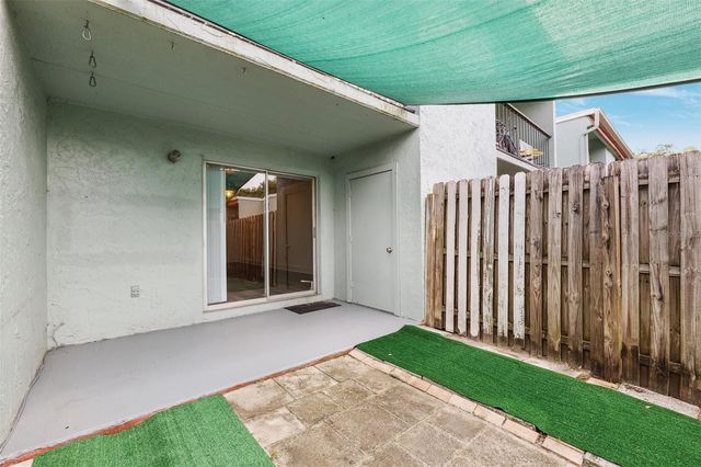 2834 SOMERSET PARK DRIVE, Tampa, FL 33613