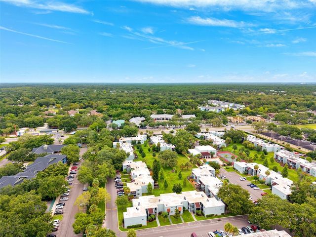 2834 SOMERSET PARK DRIVE, Tampa, FL 33613