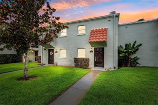 2834 SOMERSET PARK DRIVE, Tampa, FL 33613