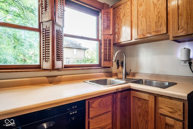 1449 Fairfield Avenue, Indianapolis, IN 46205