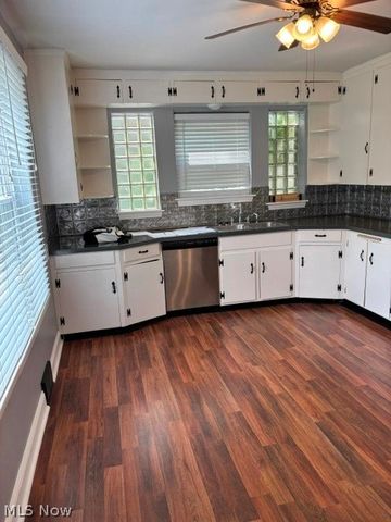 14 11th Street SW, Massillon, OH 44647