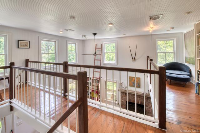 733 Herricks Lane, Jamesport, NY 11901
