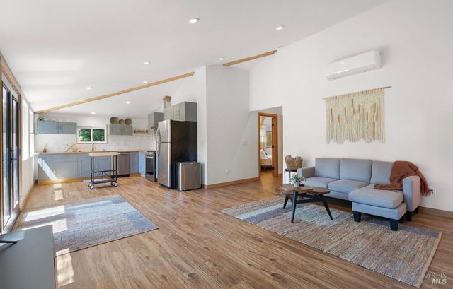 17356 Old Monte Rio Rd, Guerneville, CA 95446