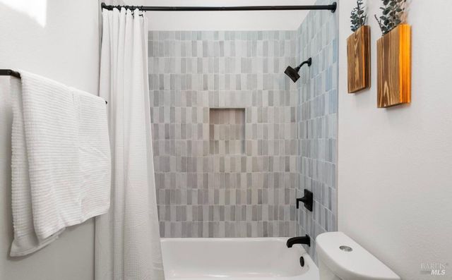 17356 Old Monte Rio Rd, Guerneville, CA 95446