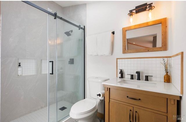 17356 Old Monte Rio Rd, Guerneville, CA 95446