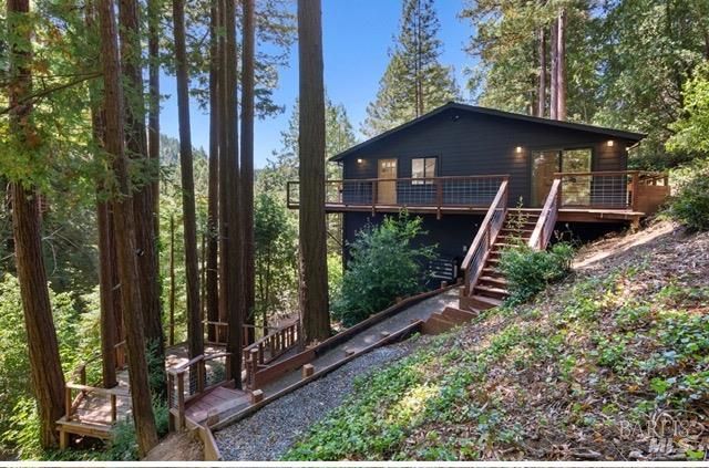 17356 Old Monte Rio Rd, Guerneville, CA 95446