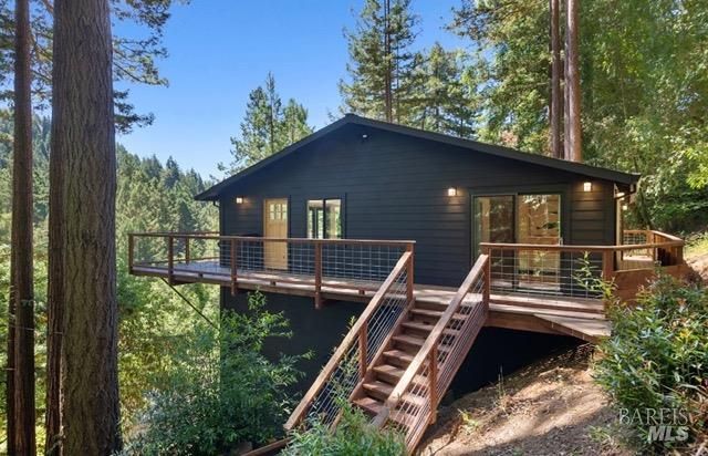 17356 Old Monte Rio Rd, Guerneville, CA 95446