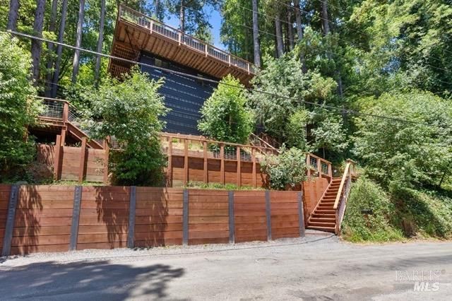 17356 Old Monte Rio Rd, Guerneville, CA 95446