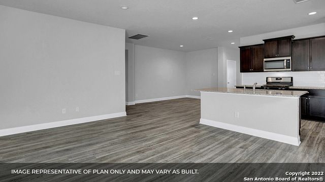 315 BOATMAN COVE, Seguin, TX 78155