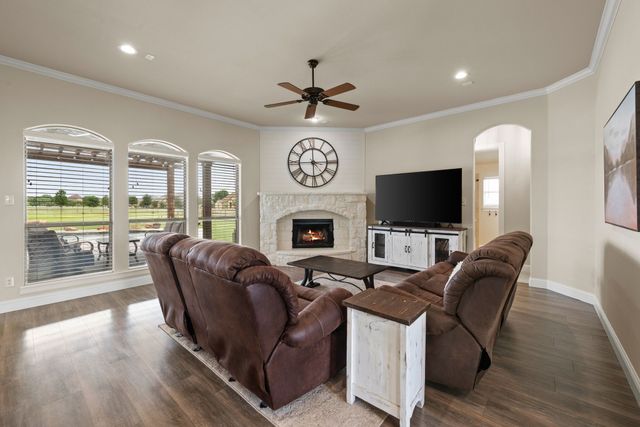 14208 Lucille Drive, Newark, TX 76071