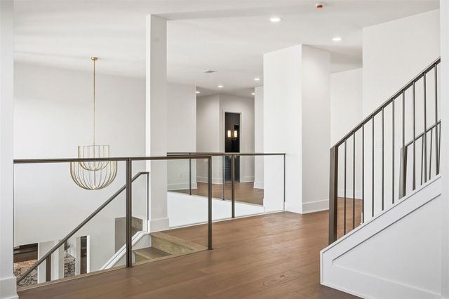 50 Aria Isle Drive, The Woodlands, TX 77380