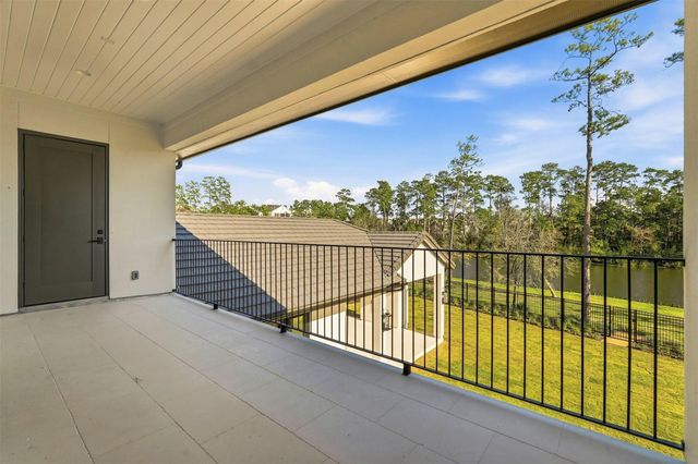 50 Aria Isle Drive, The Woodlands, TX 77380