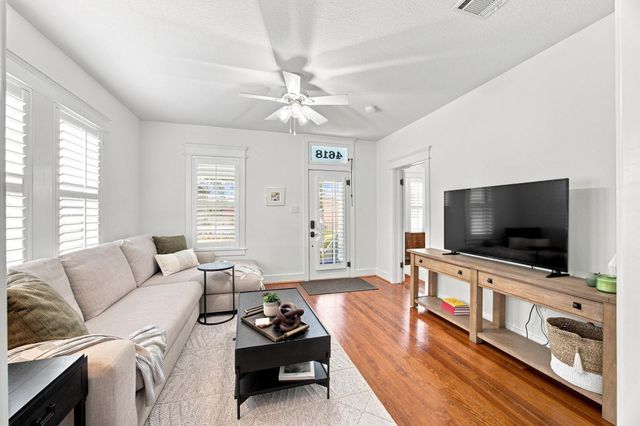 4618 Mcewen Street, Houston, TX 77009