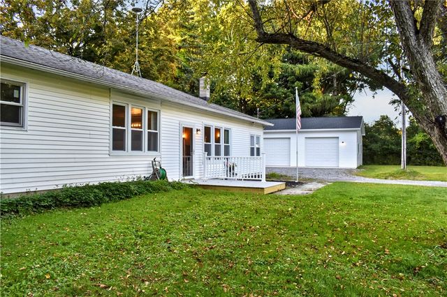 9692 Summit Street Road, Pavilion, NY 14482