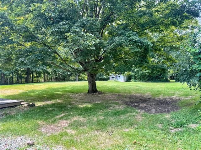 9692 Summit Street Road, Pavilion, NY 14482