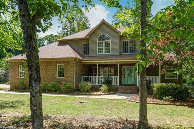 230 Roberson Lane, Reidsville, NC 27320