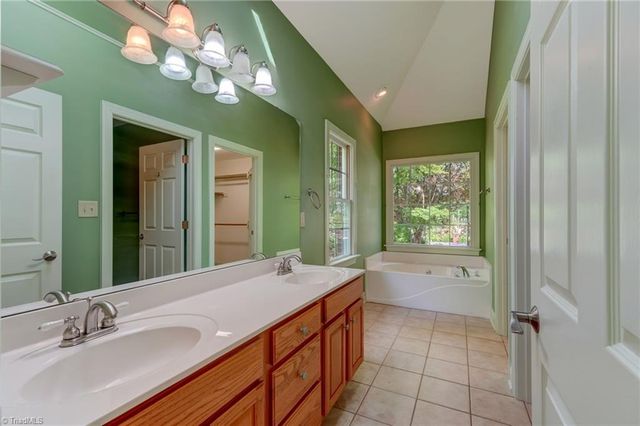 230 Roberson Lane, Reidsville, NC 27320