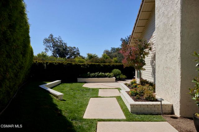 4204 Par 5 Drive, Westlake Village, CA 91362