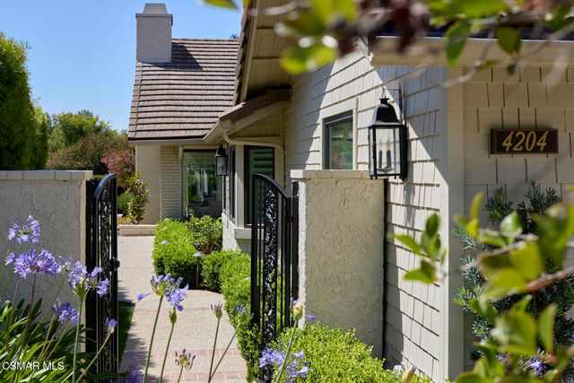 4204 Par 5 Drive, Westlake Village, CA 91362