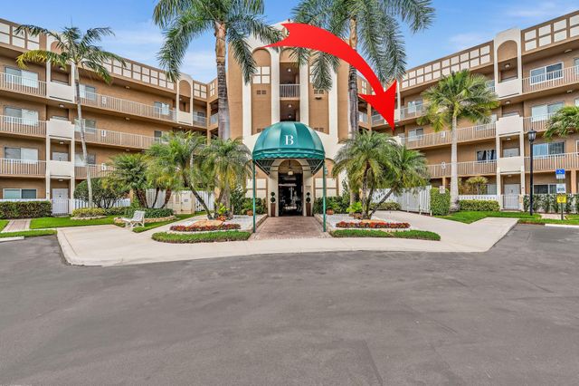 7623 Southampton Terrace 211, Tamarac, FL 33321