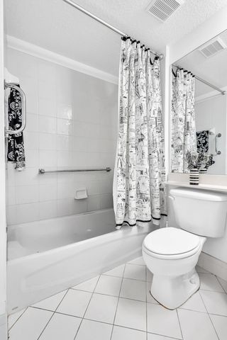 7623 Southampton Terrace 211, Tamarac, FL 33321