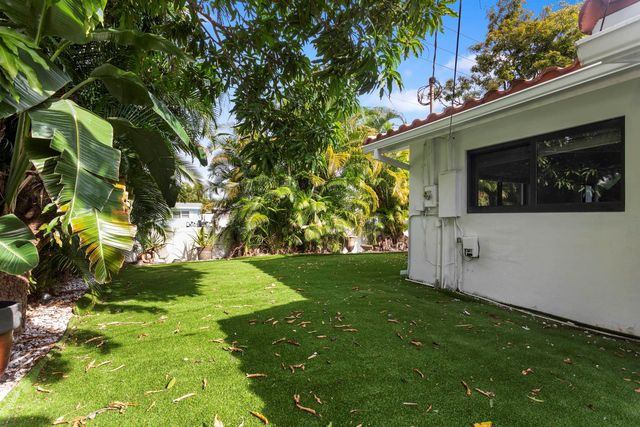 715 NE 25th Avenue, Pompano Beach, FL 33062