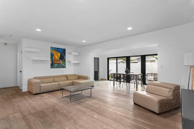 715 NE 25th Avenue, Pompano Beach, FL 33062