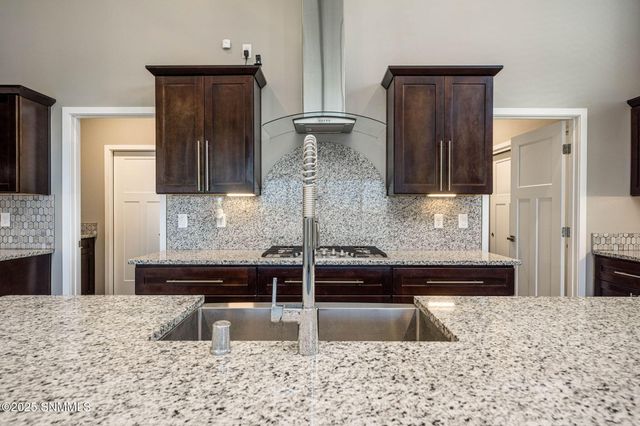 6008 Andromeda Loop, Las Cruces, NM 88012