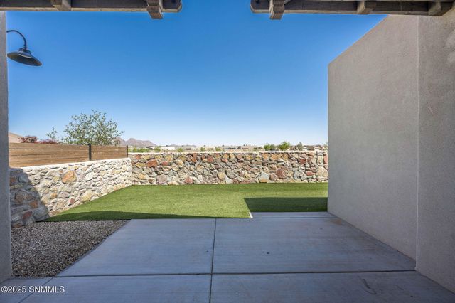 6008 Andromeda Loop, Las Cruces, NM 88012