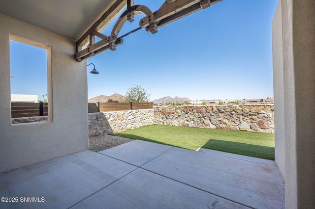 6008 Andromeda Loop, Las Cruces, NM 88012
