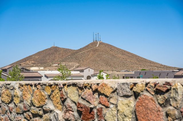 6008 Andromeda Loop, Las Cruces, NM 88012