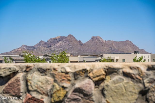 6008 Andromeda Loop, Las Cruces, NM 88012
