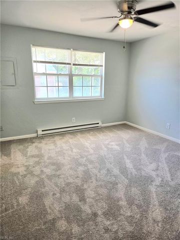 1203 Hillside Ave Apt A4, Norfolk, VA 23503