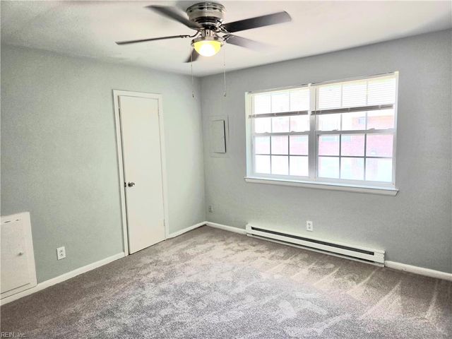 1203 Hillside Ave Apt A4, Norfolk, VA 23503