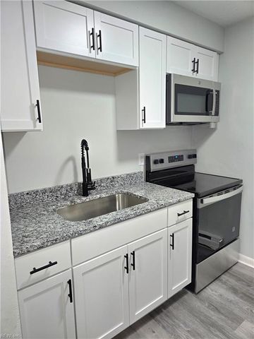 1203 Hillside Ave Apt A4, Norfolk, VA 23503