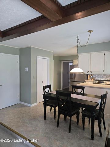 3516 Leith Ln, Louisville, KY 40218