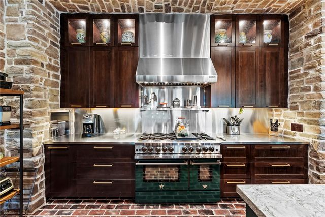 7715 Firethorne Creek Court, Spring, TX 77389