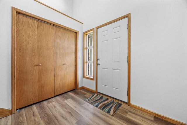 4216 34th Avenue S, Fargo, ND 58104