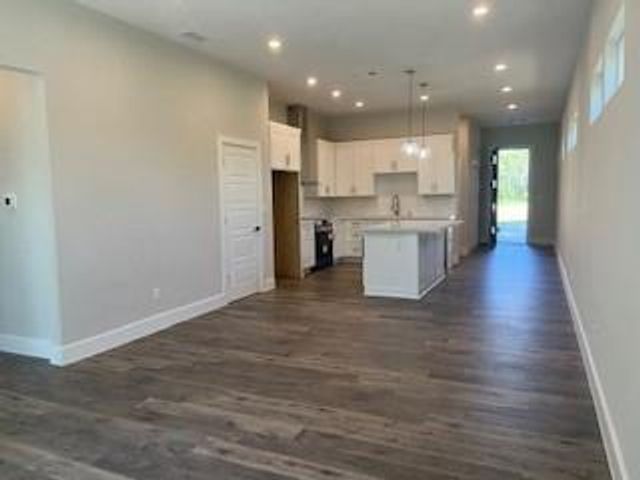611 Sun Ray, Horseshoe Bay, TX 78657