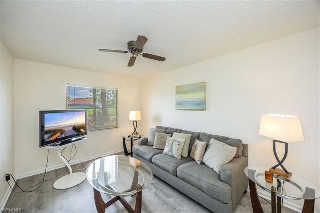 5950 Amherst DR A101, Naples, FL 34112